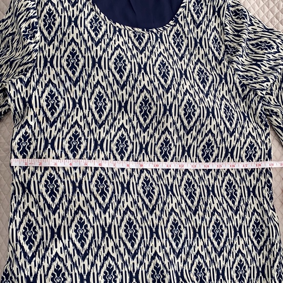 Pookie and Sebastian Cream and Blue Abstract Pattern Blouse - Picture 10 of 14